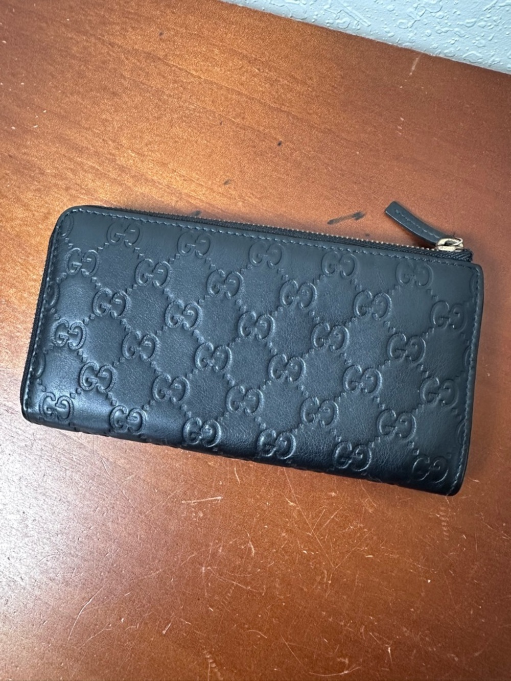 Gucci Guccissima Leather Zip Round Wallet - Picture 1 of 6